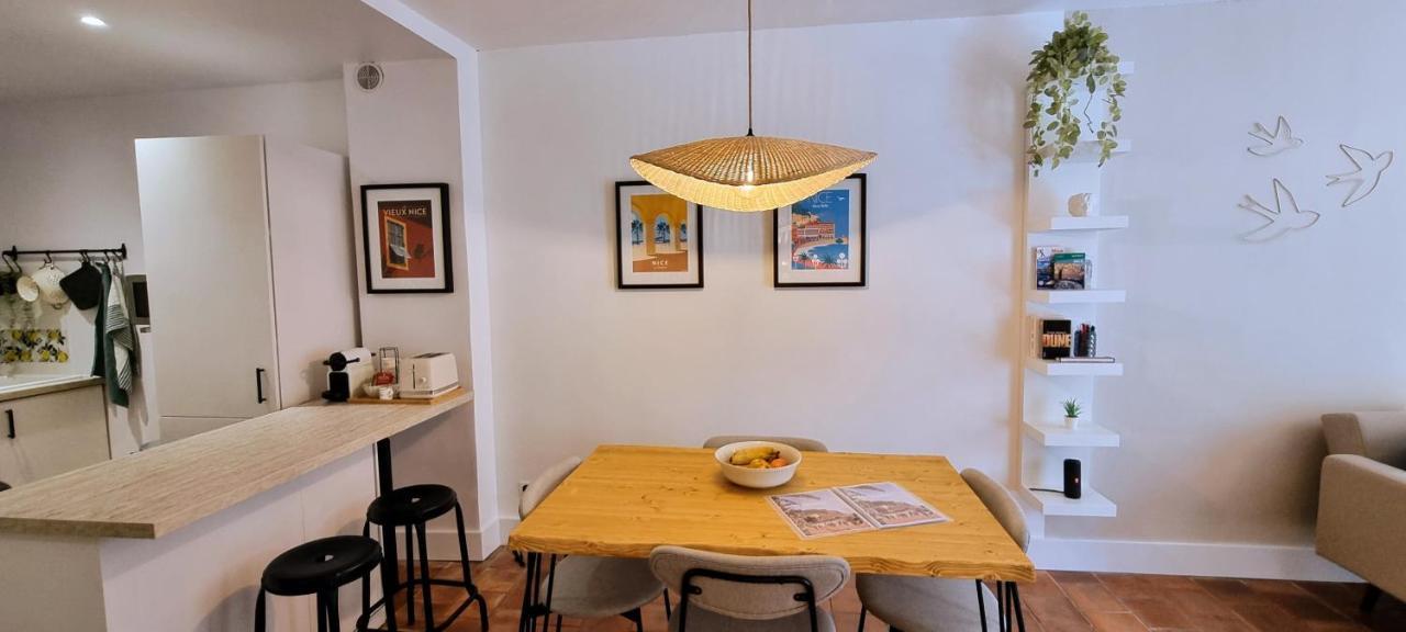 Charming Appartement In Vieux Nice Buitenkant foto
